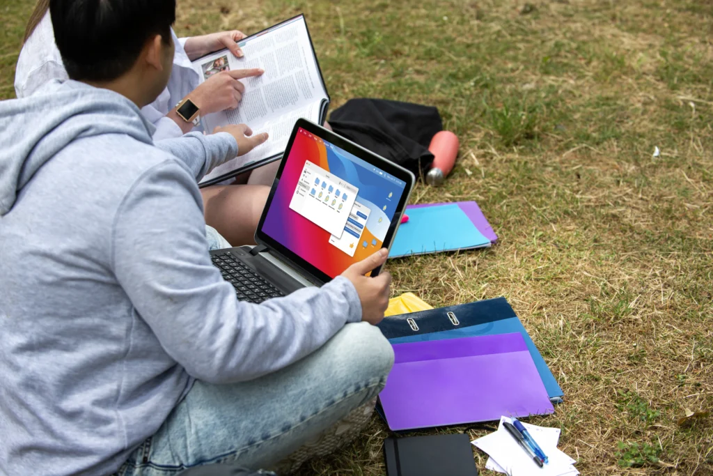 Use Bigger Screens for Studying
