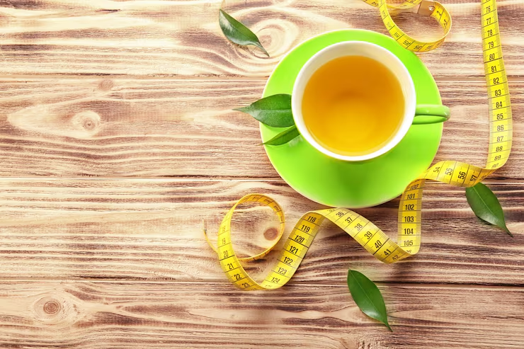 Turmeric and Coconut Oil Fat-Burning Tea