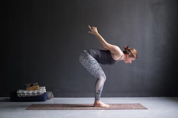Utkatasana (Chair Pose)