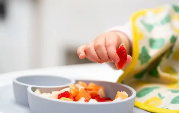 Healthy Eating and Drinking - oral care for babies